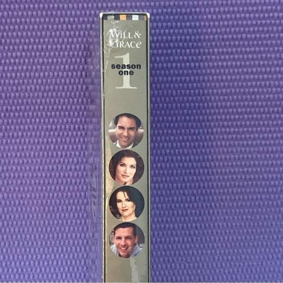 Will and Grace Season One New ! - Picture 4 of 4